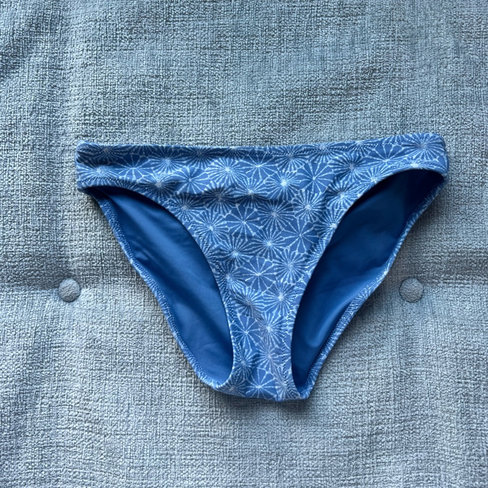 Aerie bottoms